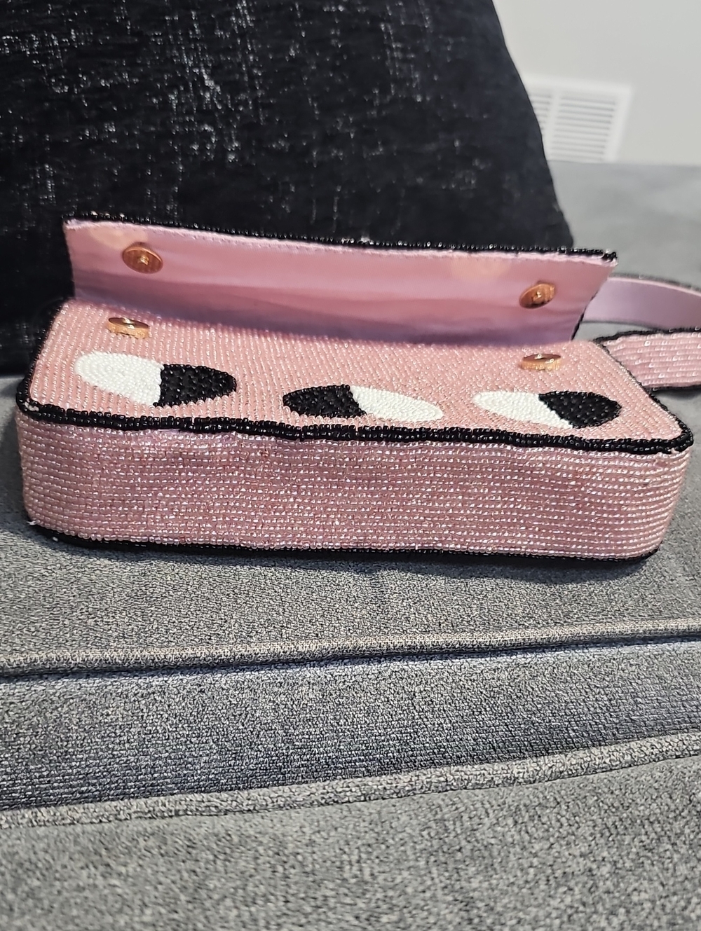 NWT Anthropologie Purse Fiona Shoulder Bag Metallic Heart Edition Beaded - Picture 8 of 8